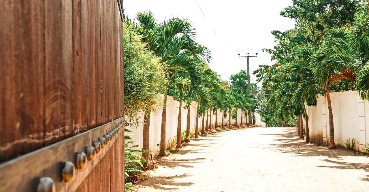 Lagoon Paradise Beach Resort Tangalle Eksteriør billede