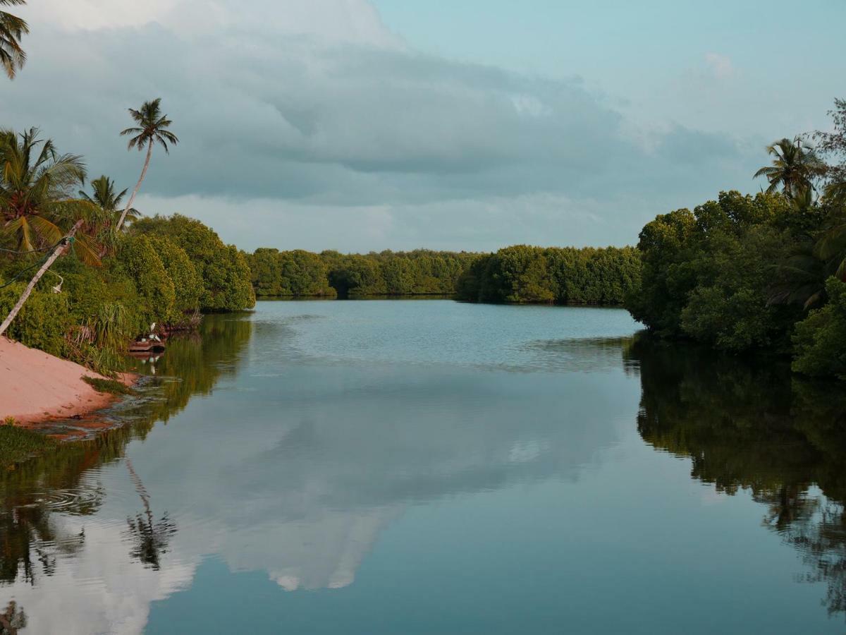 Lagoon Paradise Beach Resort Tangalle Eksteriør billede